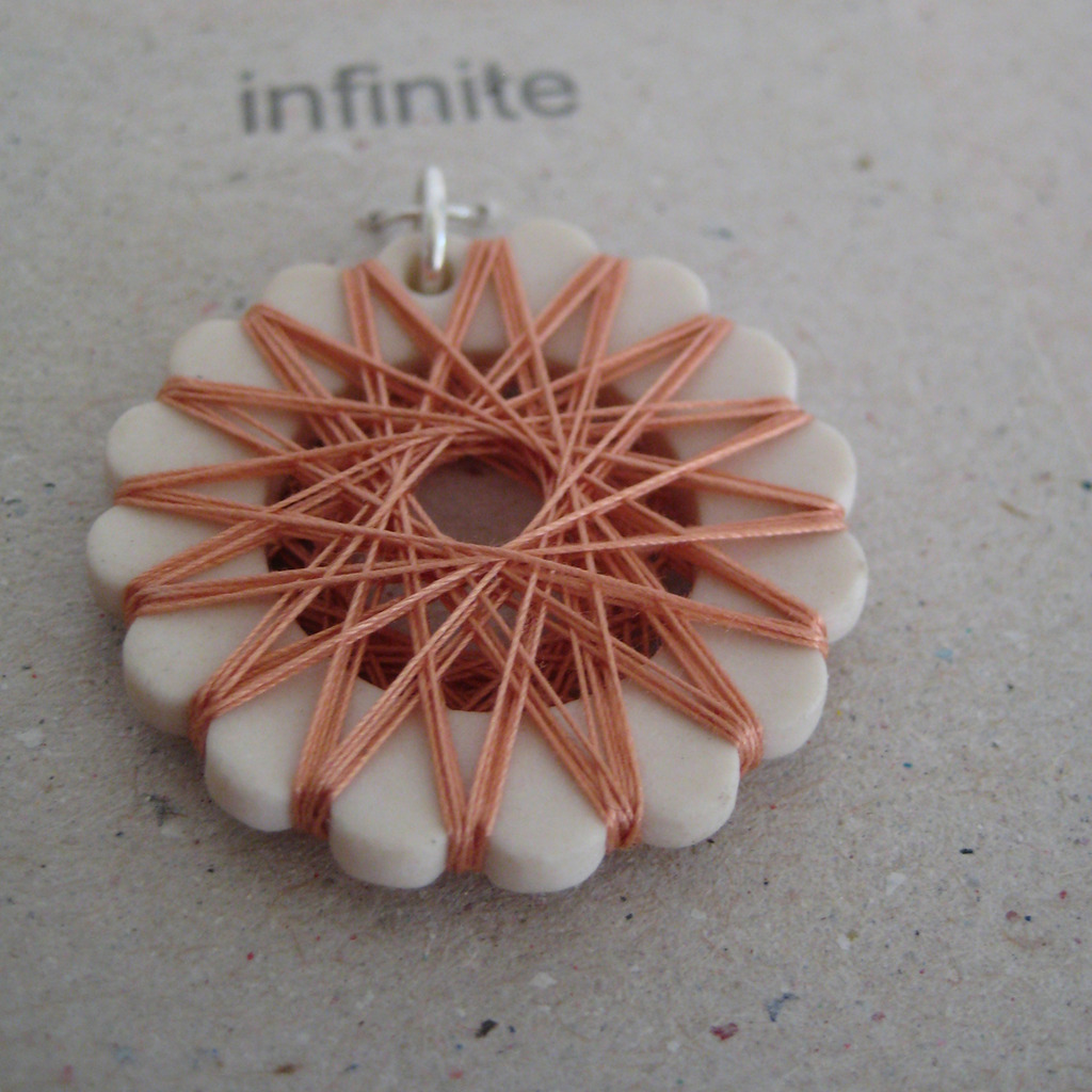 porselein hanger infinite zijde draad